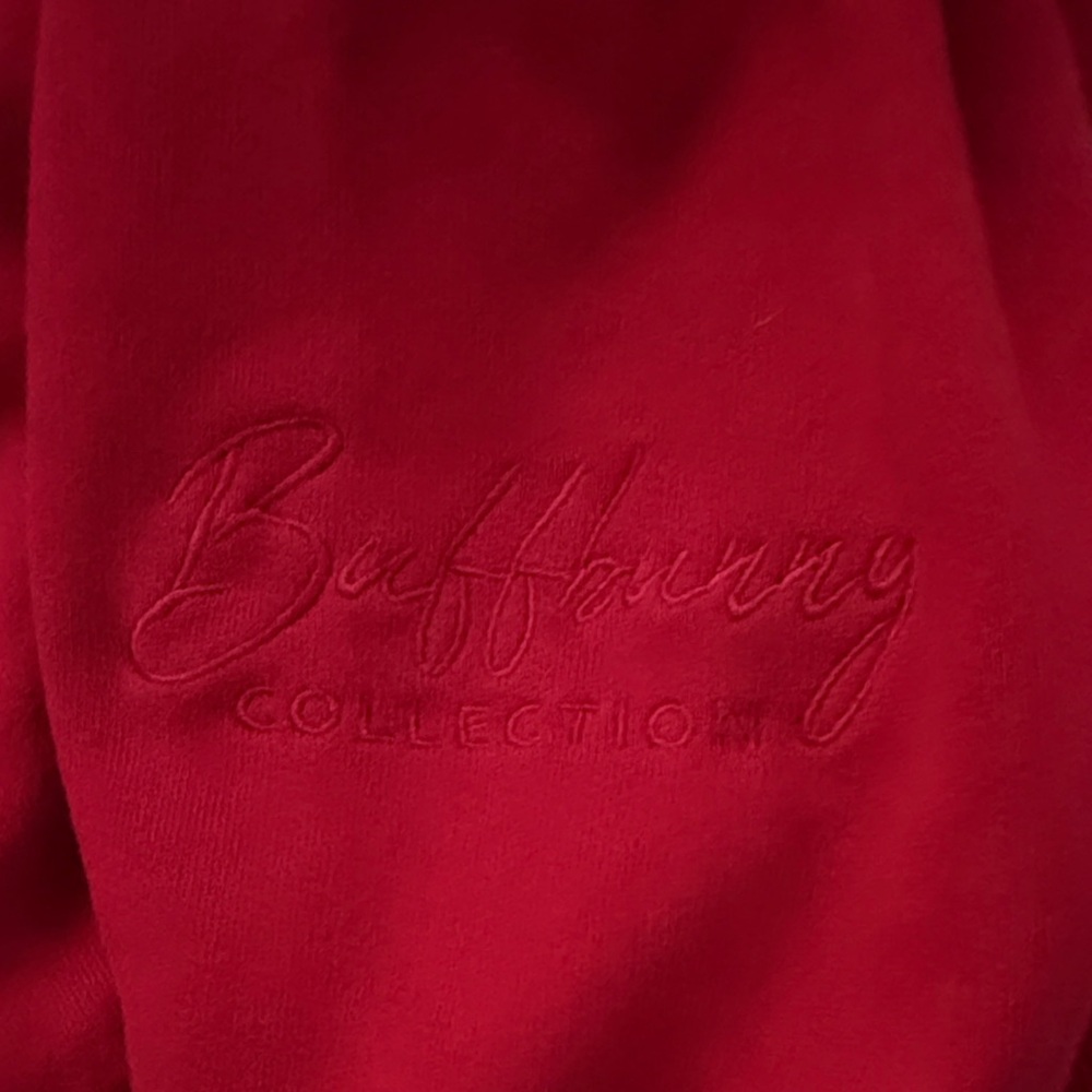 Buffbunny threads crew pullover - image 5